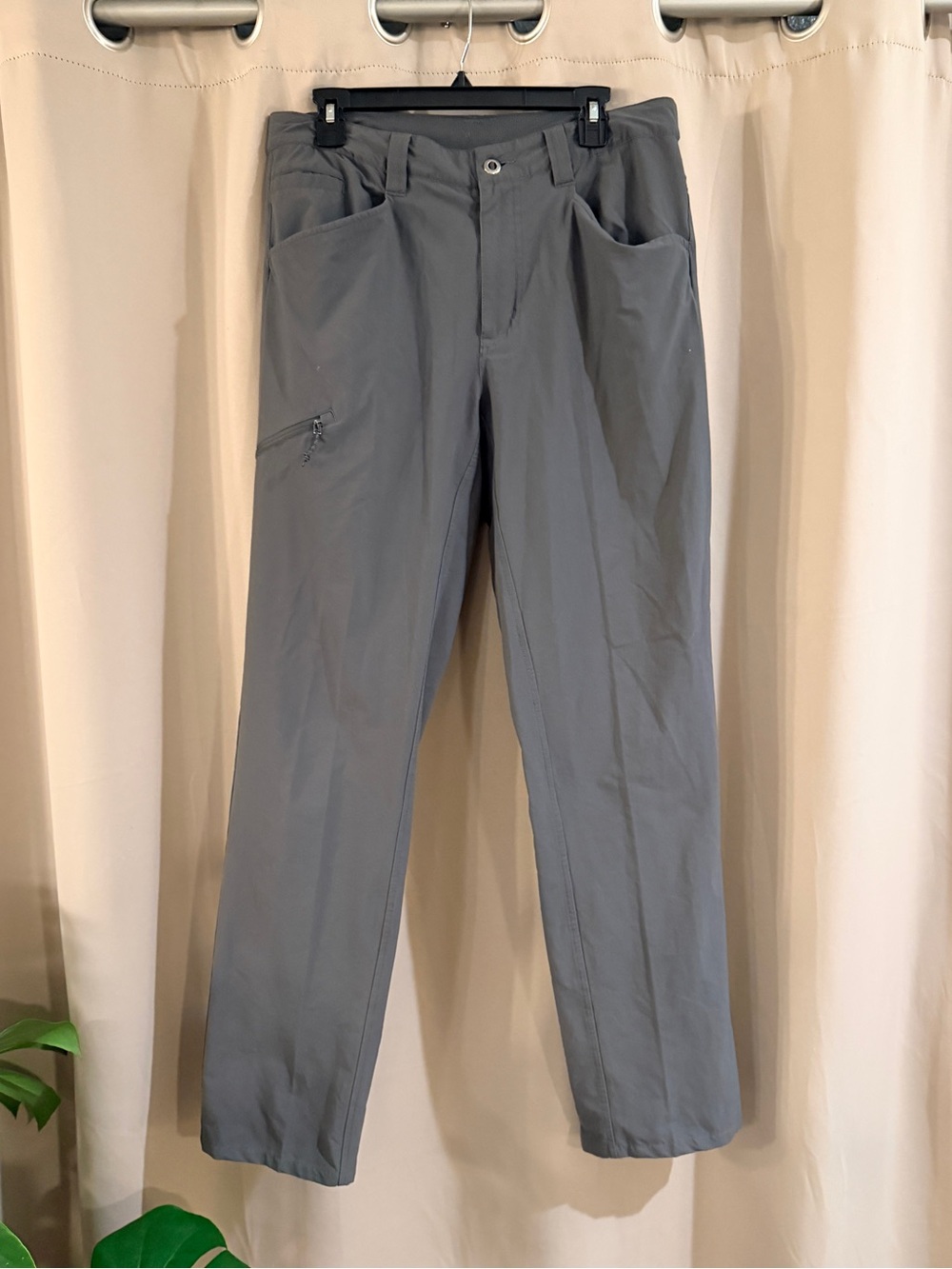 Men's Patagonia Grey Performance Travel Pants